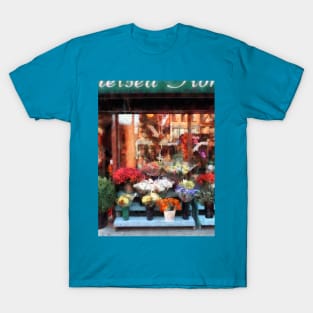 Manhattan NY - Chelsea Flower Shop T-Shirt